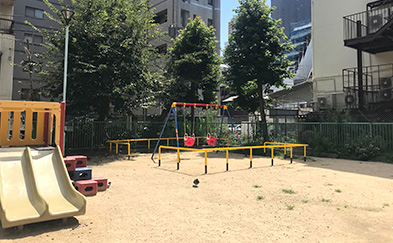 難波千日前公園